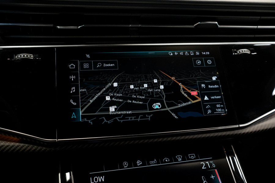 Audi RS Q8 4.0 TFSI Quattro *Bang & Olufsen / Standkachel / Stoelventilatie / Soft-Close / RS-Sportuitlaatsysteem / HUD / Surround-View*