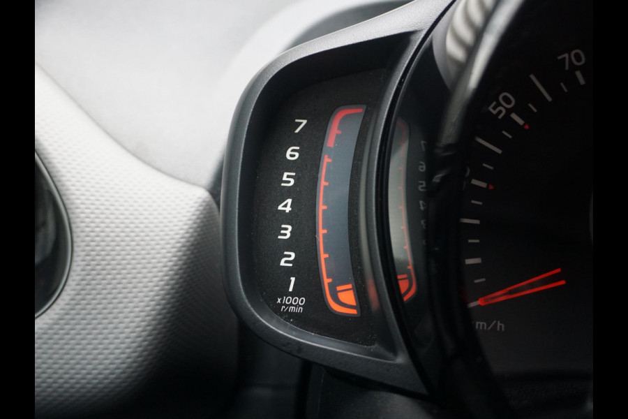 Peugeot 108 1.0 e-VTi Allure Carplay
