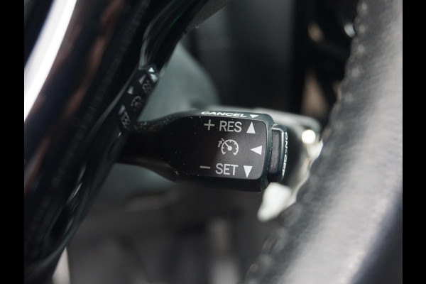 Peugeot 108 1.0 e-VTi Allure Carplay