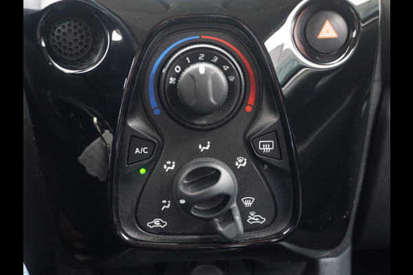 Peugeot 108 1.0 e-VTi Allure Carplay