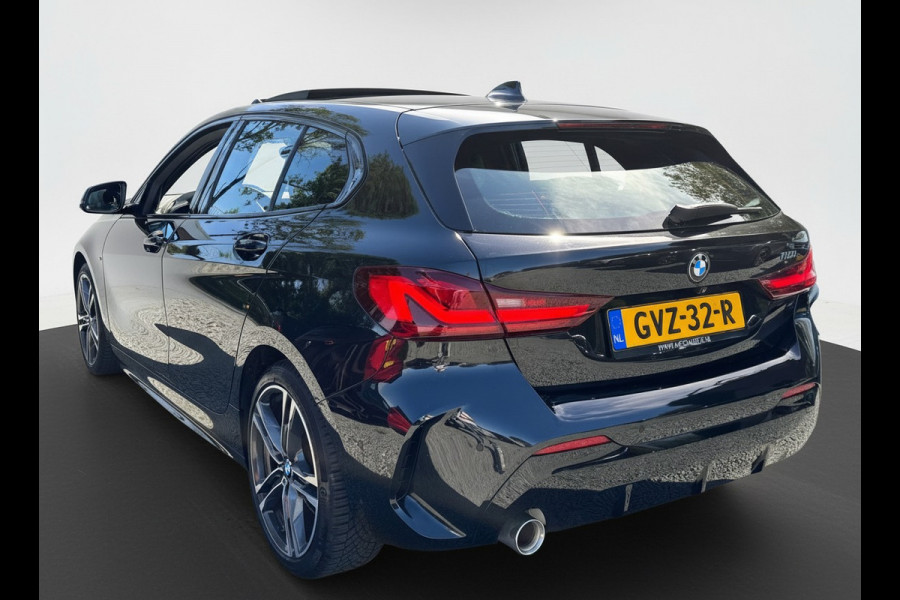 BMW 1-serie 118i AUT. 136PK M-PAKKET SPORT LEDER/CAMERA/NAVI/PANORAMADAK