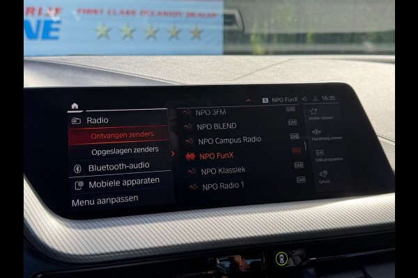 BMW 1-serie 118i AUT. 136PK M-PAKKET SPORT LEDER/CAMERA/NAVI/PANORAMADAK