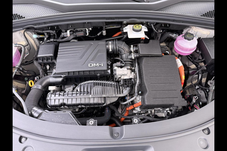 BYD SEAL U 1.5 DM-i FWD Boost VAN: 39.900,- VOOR: 34.440,- UW WKVOORDEEL: 5.569,- NIEUWE AUTO!!