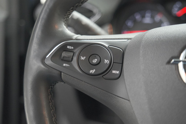 Opel Crossland Turbo 110 Business Edition | Camera | Navigatie | Parkeersensoren Voor + Achter