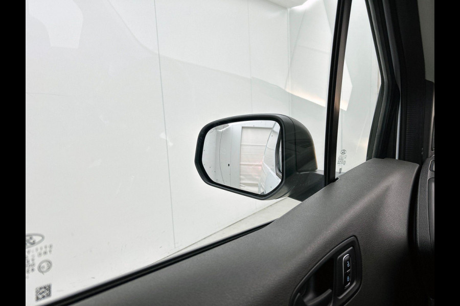 Ford Transit Connect 1.5 L2 Trend Automaat Navi Airco Parkeersensoren Cruise Control 3Zits Camera
