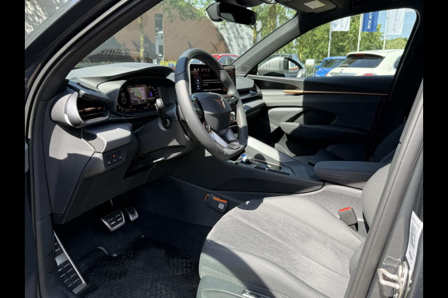 CUPRA Terramar 1.5 TSI e-Hybrid Business 204pk VAN 52000,- VOOR 47.440,- UW WKVOORDEEL: 4.460,- ZGAN AUTO | RIJKLAARPRIJS | TREKHAAK