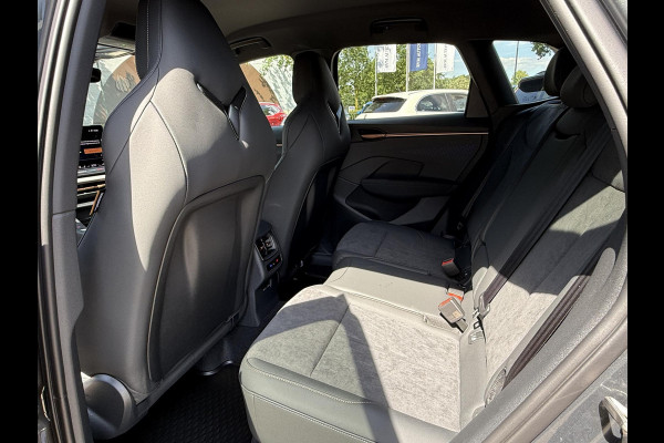 CUPRA Terramar 1.5 TSI e-Hybrid Business 204pk VAN 52000,- VOOR 47.440,- UW WKVOORDEEL: 4.460,- ZGAN AUTO | RIJKLAARPRIJS | TREKHAAK