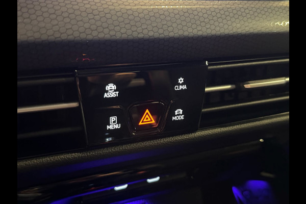 Volkswagen Golf 2.0 TSI GTI Clubsport / Pano / H/K / HUD / Camera / Stuurverwarming / IQ lights / Stoelverwarming / Keyless