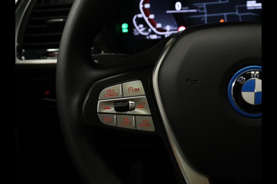 BMW iX3 High Executive 80 kWh [SCHUIFKANTELDAK, APPLE CARPLAY, ANDROID, MEMORY SEATS, STOELVERWARMING, ADAPTIVE CRUISE, CAMERA, PDC V+A, ELEKTRISCHE ACHTERKLEP, LED, NAVIGATIE, NIEUWSTAAT]