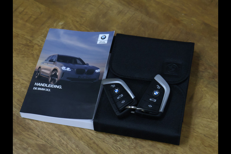 BMW iX3 High Executive 80 kWh [SCHUIFKANTELDAK, APPLE CARPLAY, ANDROID, MEMORY SEATS, STOELVERWARMING, ADAPTIVE CRUISE, CAMERA, PDC V+A, ELEKTRISCHE ACHTERKLEP, LED, NAVIGATIE, NIEUWSTAAT]