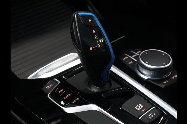 BMW iX3 High Executive 80 kWh [SCHUIFKANTELDAK, APPLE CARPLAY, ANDROID, MEMORY SEATS, STOELVERWARMING, ADAPTIVE CRUISE, CAMERA, PDC V+A, ELEKTRISCHE ACHTERKLEP, LED, NAVIGATIE, NIEUWSTAAT]