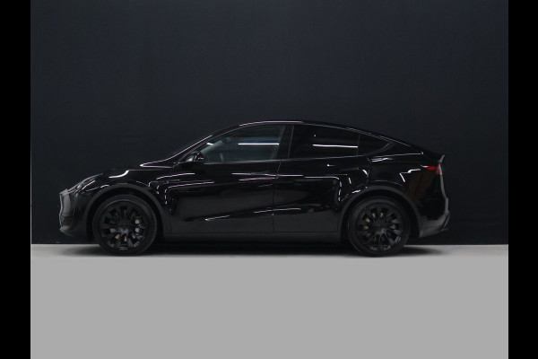 Tesla Model Y RWD 58 kWh [PANORAMADAK, APPLE CARPLAY, ANDROID AUTO, ELEKTRISCHE STOELEN, PDC, CAMERA, STOELVERWARMING, STUURVERWARMING, KEYLESS ENTRY, KEYLESS START, DODEHOEKDETECTIE, CLIMATE CONTROL, NIEUWSTAAT]