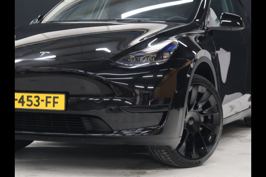 Tesla Model Y RWD 58 kWh [PANORAMADAK, APPLE CARPLAY, ANDROID AUTO, ELEKTRISCHE STOELEN, PDC, CAMERA, STOELVERWARMING, STUURVERWARMING, KEYLESS ENTRY, KEYLESS START, DODEHOEKDETECTIE, CLIMATE CONTROL, NIEUWSTAAT]