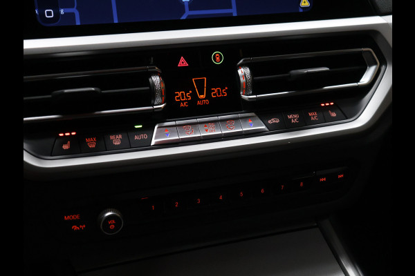 BMW 3 Serie Touring 320e Business Edition Plus [APPLE CARPLAY, ANDROID, TREKHAAK, STOELVERWARMING, CRUISE, ELEKTRISCHE ACHTERKLEP, DIGITAL DASH, NAVIGATIE, NIEUWSTAAT]