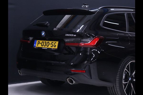 BMW 3 Serie Touring 320e Business Edition Plus [APPLE CARPLAY, ANDROID, TREKHAAK, STOELVERWARMING, CRUISE, ELEKTRISCHE ACHTERKLEP, DIGITAL DASH, NAVIGATIE, NIEUWSTAAT]