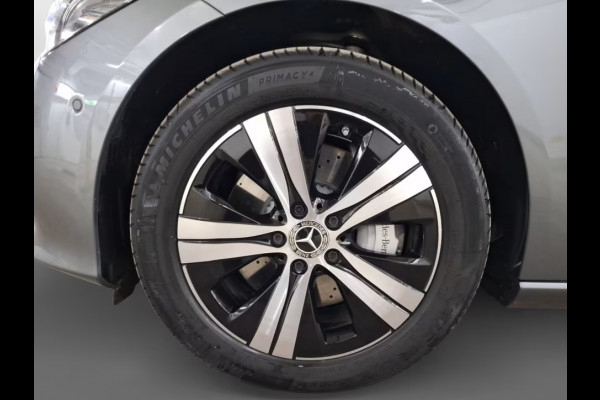 Mercedes-Benz C-Klasse 300e AVANTGARDE ** HIGH-LED, MBUX+, PANORAMA, CAMERA, MEMORY ** 1e EIG - Ex MB-AG - UNFALLFREI ** ** INFORMEER OOK NAAR ONZE AANTREKKELIJKE FINANCIAL-LEASE TARIEVEN **