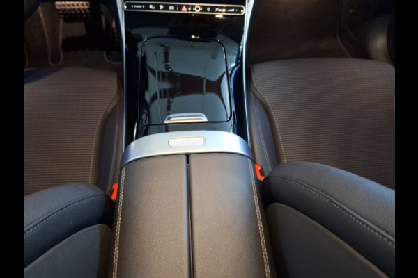 Mercedes-Benz C-Klasse 300e AVANTGARDE ** HIGH-LED, MBUX+, PANORAMA, CAMERA, MEMORY ** 1e EIG - Ex MB-AG - UNFALLFREI ** ** INFORMEER OOK NAAR ONZE AANTREKKELIJKE FINANCIAL-LEASE TARIEVEN **