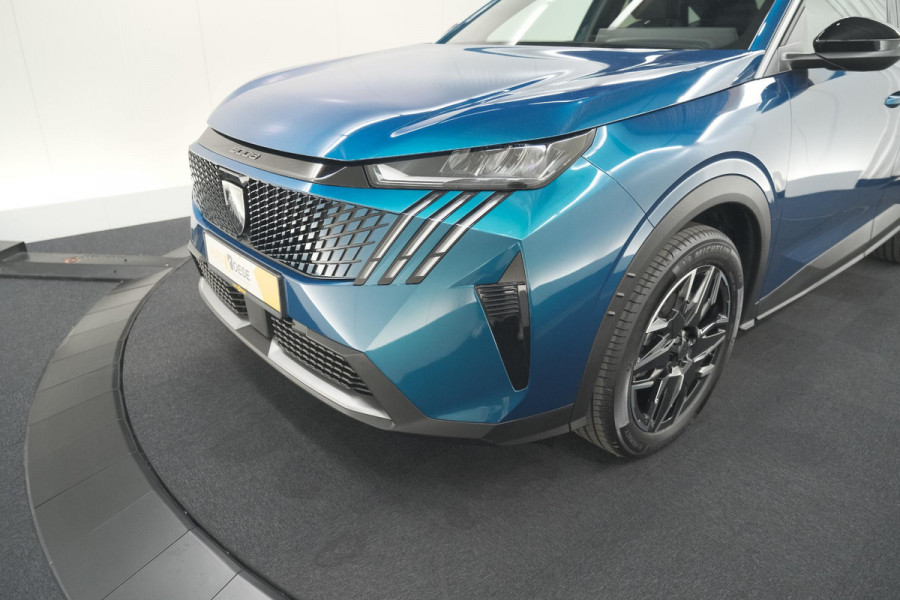 Peugeot 3008 1.2 Hybrid 136 Allure | Camera | Panoramisch Navigatiescherm | Apple Carplay | Comfort Stoelen