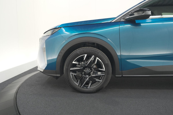 Peugeot 3008 1.2 Hybrid 136 Allure | Camera | Panoramisch Navigatiescherm | Apple Carplay | Comfort Stoelen