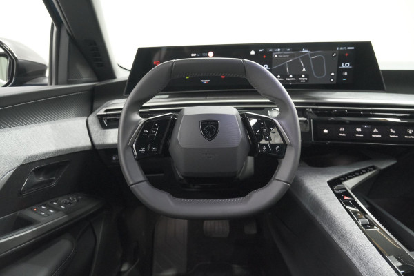 Peugeot 3008 1.2 Hybrid 136 Allure | Camera | Panoramisch Navigatiescherm | Apple Carplay | Comfort Stoelen