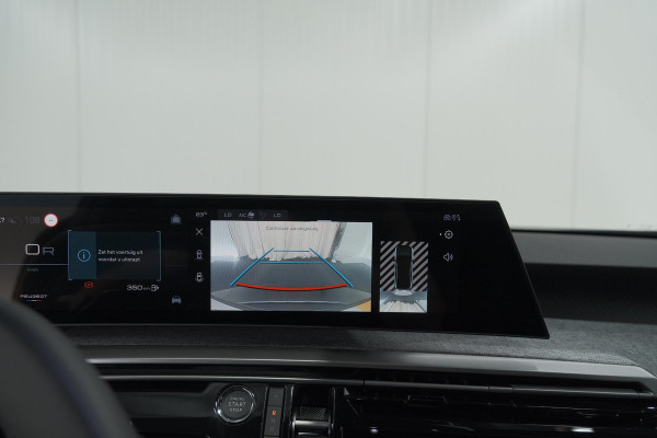 Peugeot 3008 1.2 Hybrid 136 Allure | Camera | Panoramisch Navigatiescherm | Apple Carplay | Comfort Stoelen
