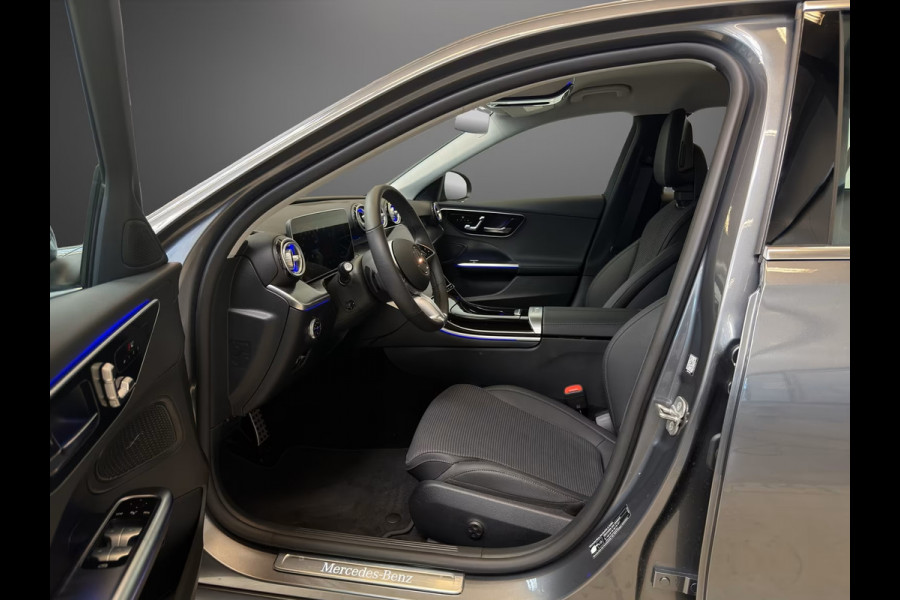 Mercedes-Benz C-Klasse 300e AVANTGARDE ** HIGH-LED, MBUX+, TREKH, CAMERA, MEMORY ** 1e EIG - Ex MB-AG - UNFALLFREI ** ** INFORMEER OOK NAAR ONZE AANTREKKELIJKE FINANCIAL-LEASE TARIEVEN **