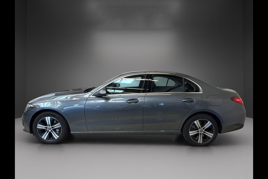 Mercedes-Benz C-Klasse 300e AVANTGARDE ** HIGH-LED, MBUX+, TREKH, CAMERA, MEMORY ** 1e EIG - Ex MB-AG - UNFALLFREI ** ** INFORMEER OOK NAAR ONZE AANTREKKELIJKE FINANCIAL-LEASE TARIEVEN **