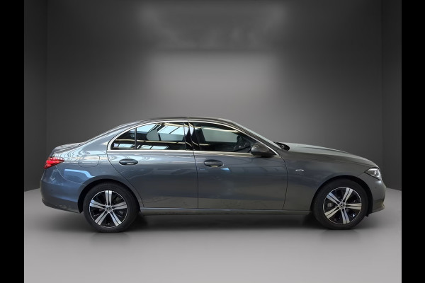 Mercedes-Benz C-Klasse 300e AVANTGARDE ** HIGH-LED, MBUX+, TREKH, CAMERA, MEMORY ** 1e EIG - Ex MB-AG - UNFALLFREI ** ** INFORMEER OOK NAAR ONZE AANTREKKELIJKE FINANCIAL-LEASE TARIEVEN **