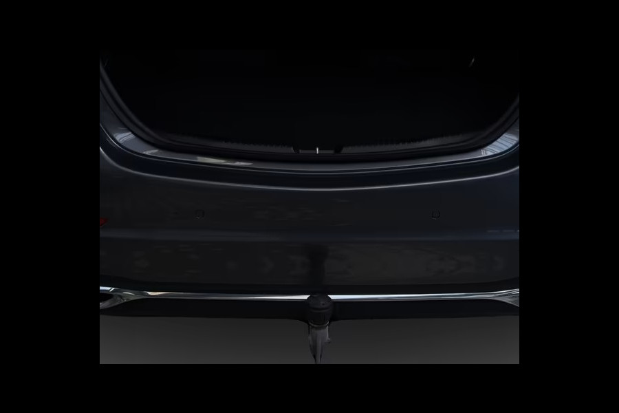 Mercedes-Benz C-Klasse 300e AVANTGARDE ** HIGH-LED, MBUX+, TREKH, CAMERA, MEMORY ** 1e EIG - Ex MB-AG - UNFALLFREI ** ** INFORMEER OOK NAAR ONZE AANTREKKELIJKE FINANCIAL-LEASE TARIEVEN **