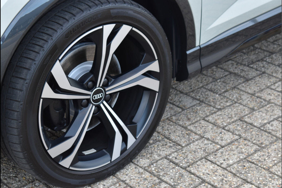 Audi Q3 Sportback 45 TFSI e S-Line 245 Pk Tau Zilver Alle Opties Uniek