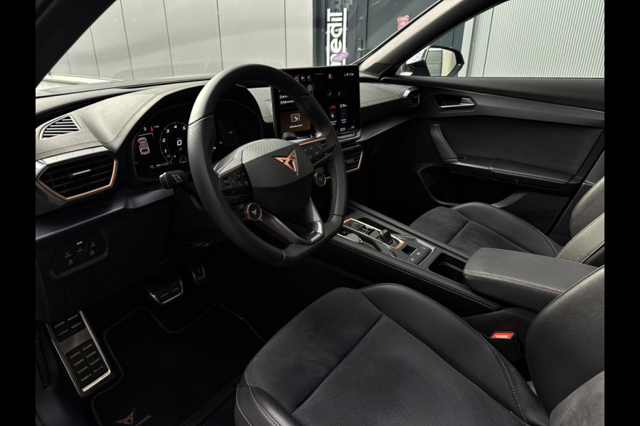 CUPRA Formentor 1.5 TSI e-Hybrid VZ Performance 272PK | Matt Grey | Pano | Memory | ACC | 1e eig | Nieuwstaat
