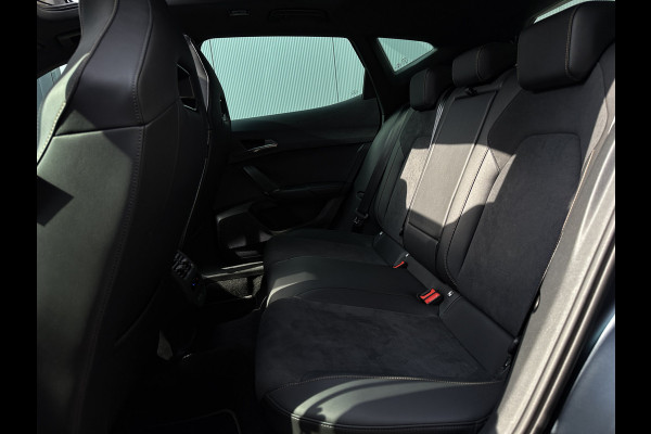 CUPRA Formentor 1.5 TSI e-Hybrid VZ Performance 272PK | Matt Grey | Pano | Memory | ACC | 1e eig | Nieuwstaat