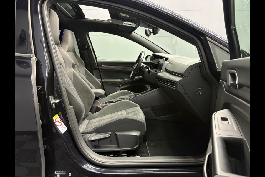 Volkswagen Golf 1.4 eHybrid GTE PANO