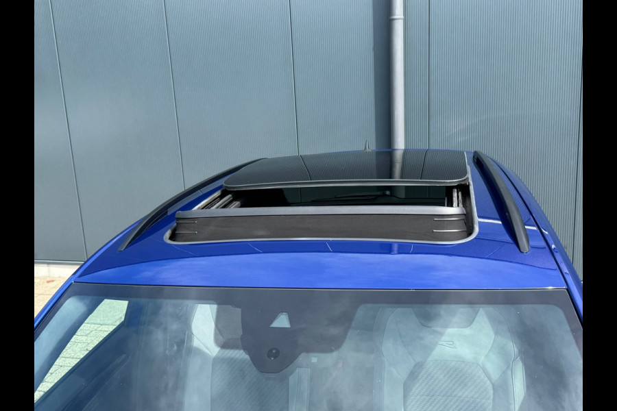 Volkswagen T-Roc 2.0 TSI 4Motion R * Panorama dak * Side assist * Black edition *