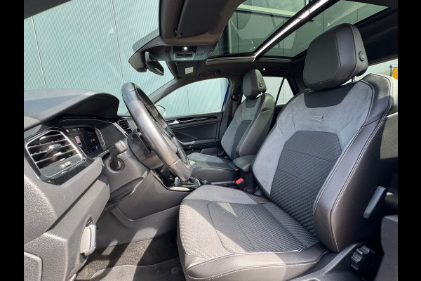 Volkswagen T-Roc 2.0 TSI 4Motion R * Panorama dak * Side assist * Black edition *