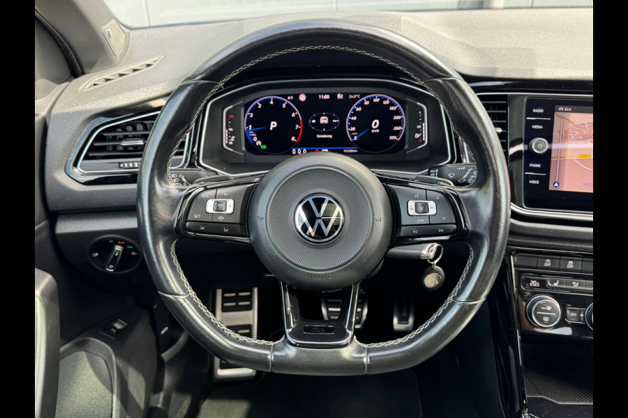 Volkswagen T-Roc 2.0 TSI 4Motion R * Panorama dak * Side assist * Black edition *