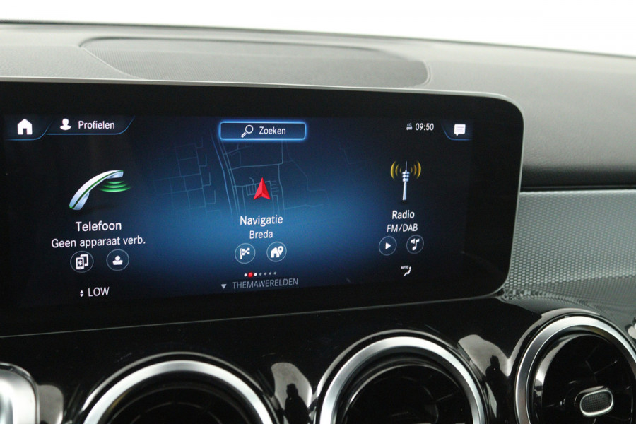 Mercedes-Benz Glb 200 Advantage (CAMERA, CRUISE. TREKHAAK, LED, STUURBEDIENING, WIDESCREEN)