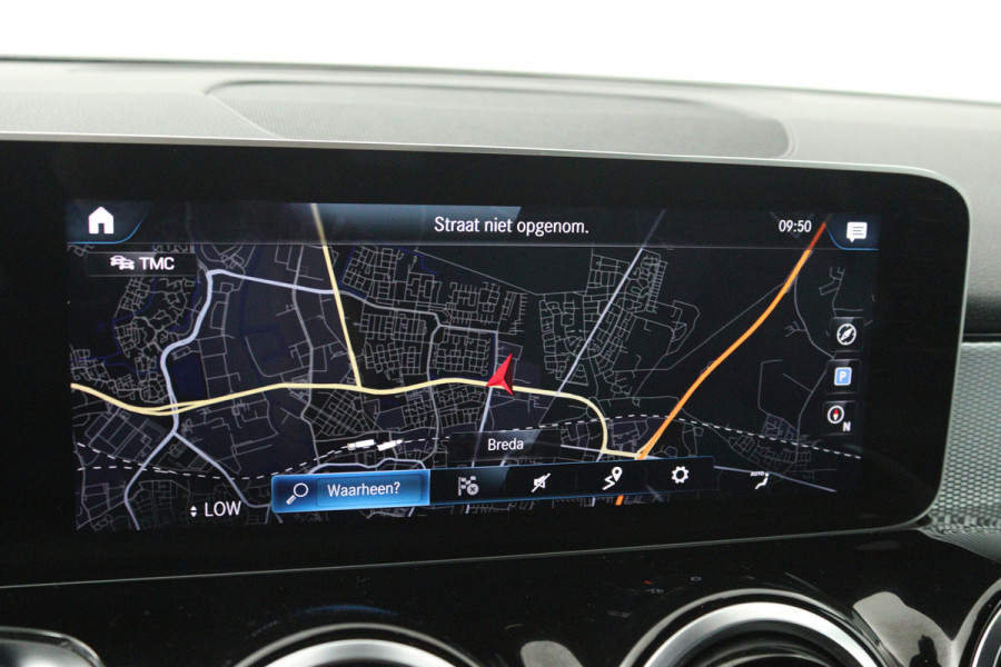 Mercedes-Benz Glb 200 Advantage (CAMERA, CRUISE. TREKHAAK, LED, STUURBEDIENING, WIDESCREEN)