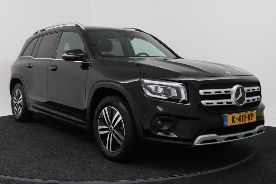 Mercedes-Benz Glb 200 Advantage (CAMERA, CRUISE. TREKHAAK, LED, STUURBEDIENING, WIDESCREEN)