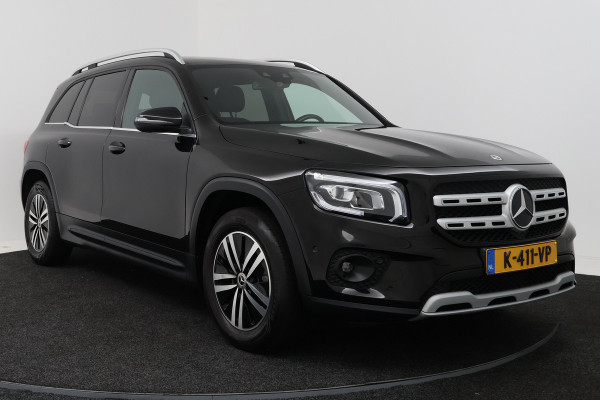 Mercedes-Benz Glb 200 Advantage (CAMERA, CRUISE. TREKHAAK, LED, STUURBEDIENING, WIDESCREEN)