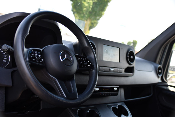 Mercedes-Benz Sprinter 315 1.9 CDI L2H1 RWD PB Edition Camera, Cruise, Carplay, 150pk, Sensoren, Automaat, LED, Multimedia, Airco, Uniek!