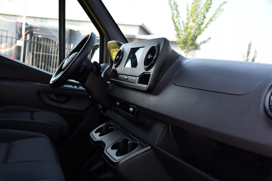 Mercedes-Benz Sprinter 315 1.9 CDI L2H1 RWD PB Edition Camera, Cruise, Carplay, 150pk, Sensoren, Automaat, LED, Multimedia, Airco, Uniek!