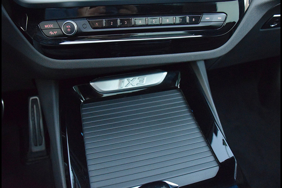 BMW iX3 High Executive 80 kWh*M-Pakket*Pano*Head-up*360Cam*Trekhaak*Enz