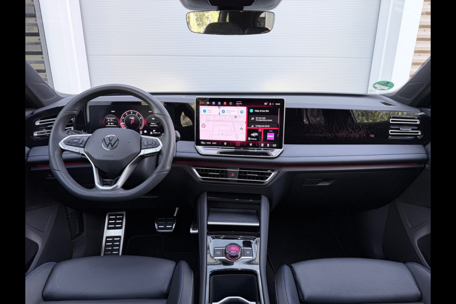 Volkswagen Tiguan 1.5 eTSI R-Line Pano/360/Memory/Leer