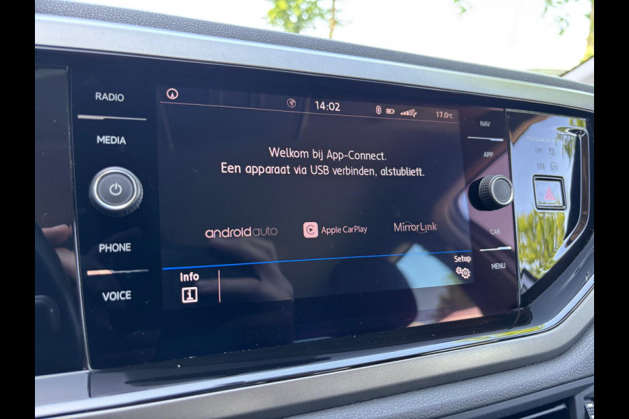 Volkswagen Polo 1.0 TSI Comfortline | Apple Carplay | Adaptieve Cruise | Navi | Airco