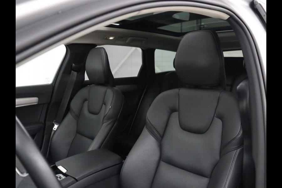 Volvo V90 2.0 T6 Plug In AWD Inscription | SOH 97% | Panoramadak | Head-Up | Leder | Harman/Kardon | 20'' | 360 Camera | Stoelverwarming | Carplay | Full LED | Stuurverwarming | PHEV
