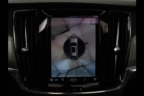 Volvo V90 2.0 T6 Plug In AWD Inscription | SOH 97% | Panoramadak | Head-Up | Leder | Harman/Kardon | 20'' | 360 Camera | Stoelverwarming | Carplay | Full LED | Stuurverwarming | PHEV