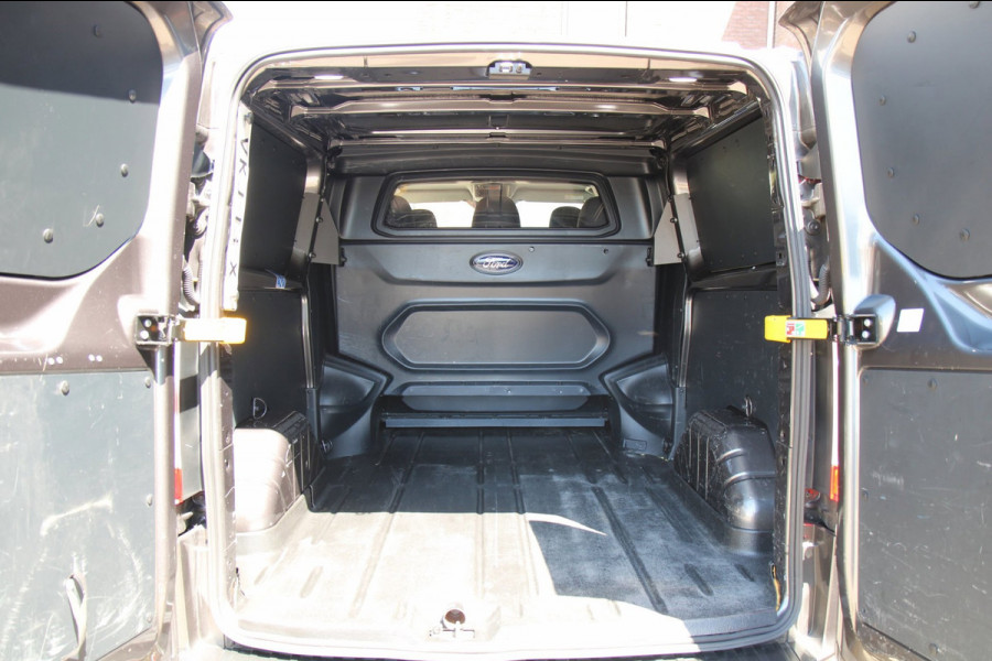 Ford Transit Custom 320 2.0 TDCI 130PK AUT L2H1 Platinum Edition DC / 5 pers / Trekhaak