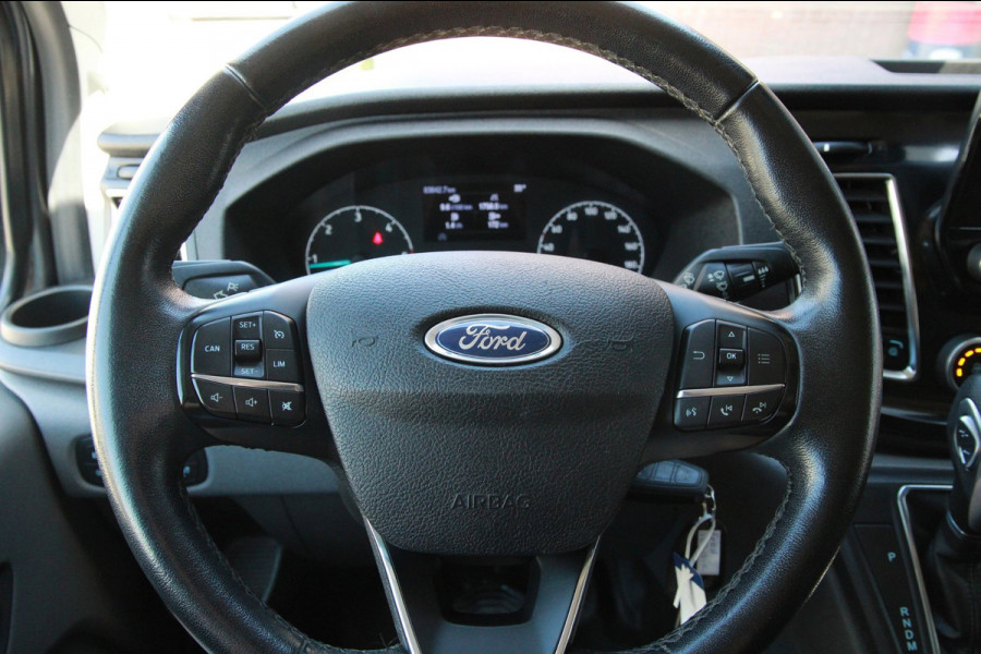 Ford Transit Custom 320 2.0 TDCI 130PK AUT L2H1 Platinum Edition DC / 5 pers / Trekhaak