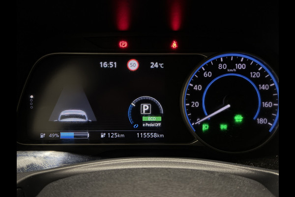 Nissan Leaf Visia 40 kWh | Keyless | Cruise Control Adaptief | Verwarmde stoelen |